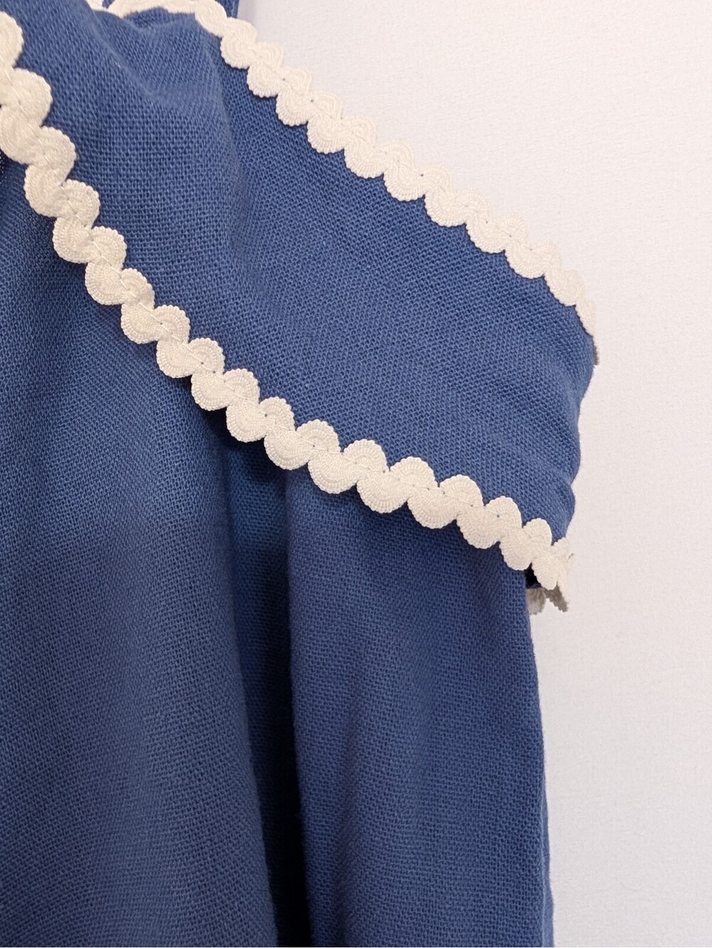 Solid & Striped Blue Linen Blend Ruffle Tank Top Ric Rac Trim Medium - Picture 5 of 8